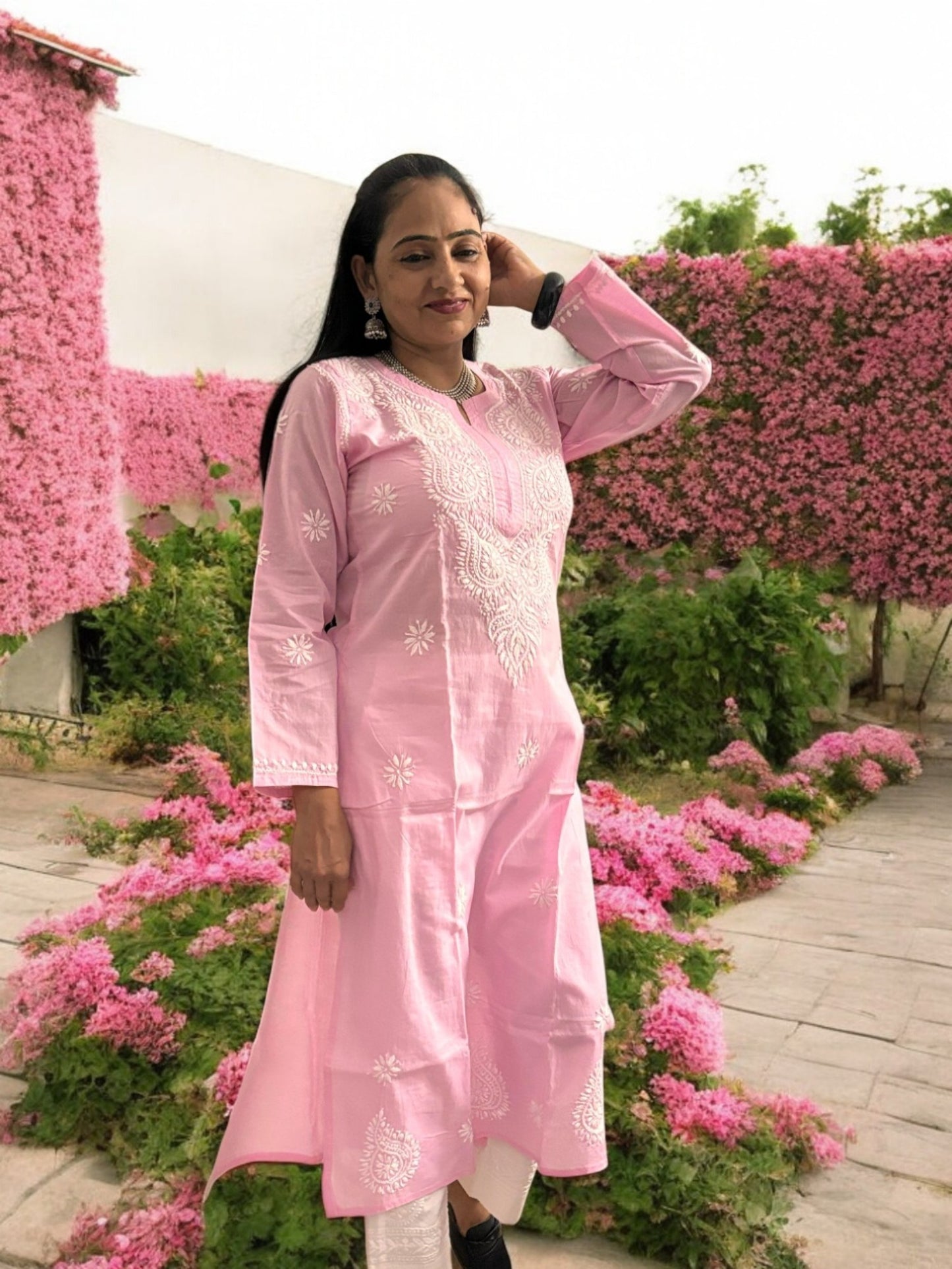 LIGHT PINK NIRVI COTTON CHIKANKARI STRAIGHT KURTI