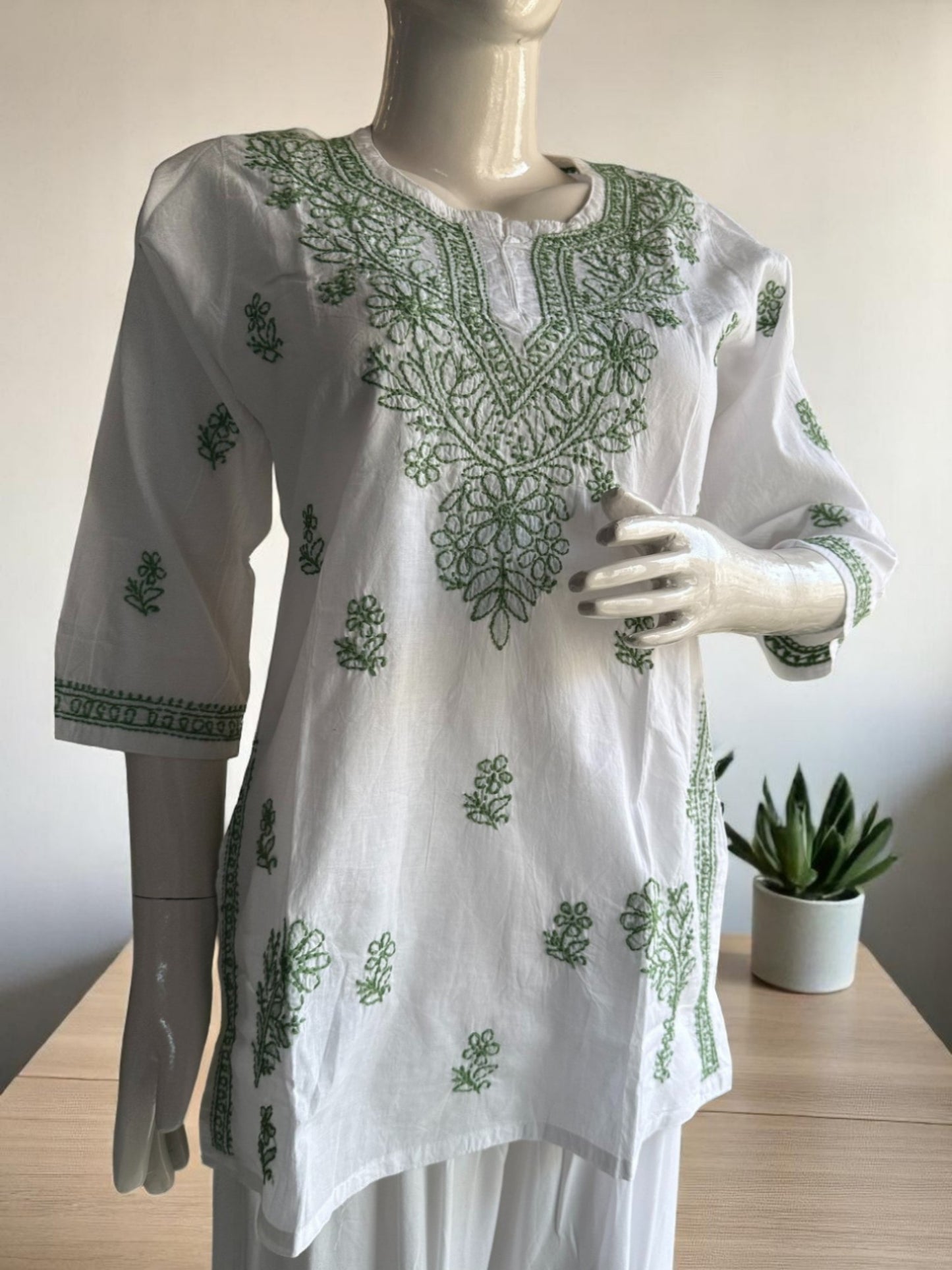 SHORT CHIKANKARI KURTI - LEAF GREEN ON WHITE