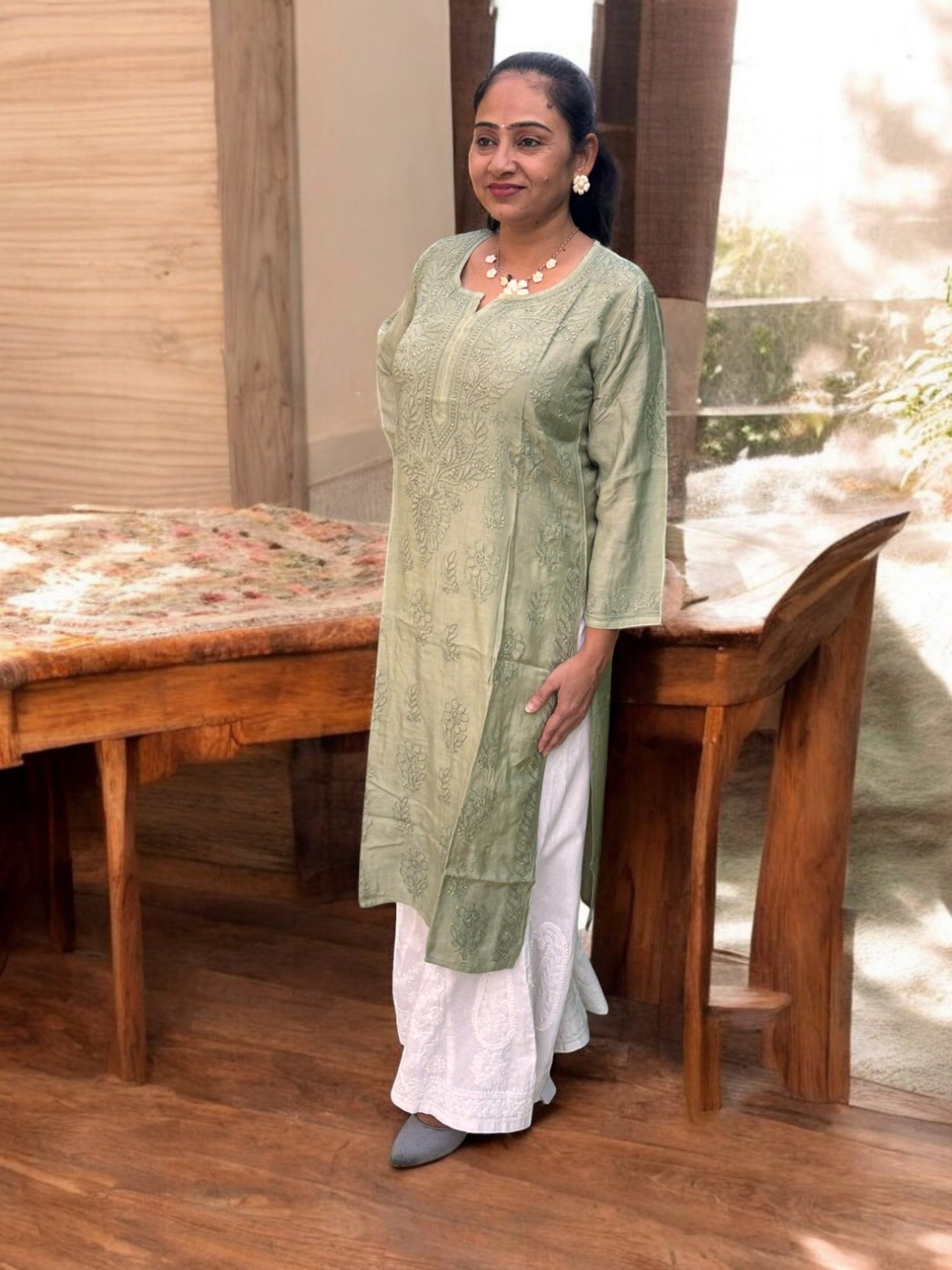 PASTEL GREEN MUSLIN CHIKANKARI KURTI
