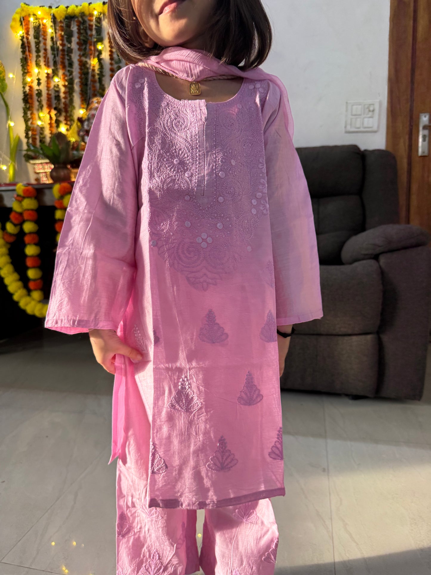 GIRLS CHANDERI SILK CHIKANKARI KURTA SET