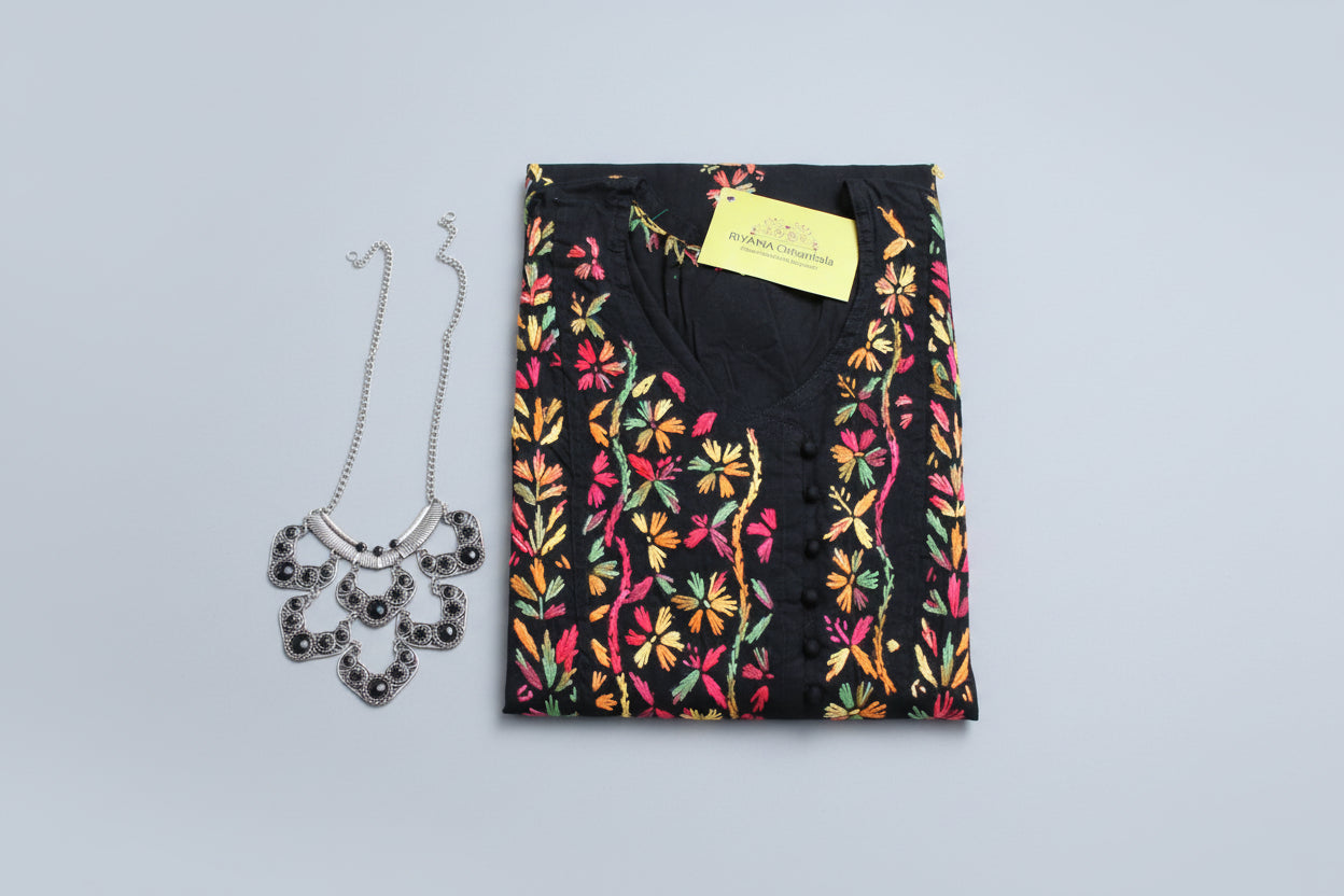 PLAIN MULTICOLOR THREAD CHIKANKARI KURTI