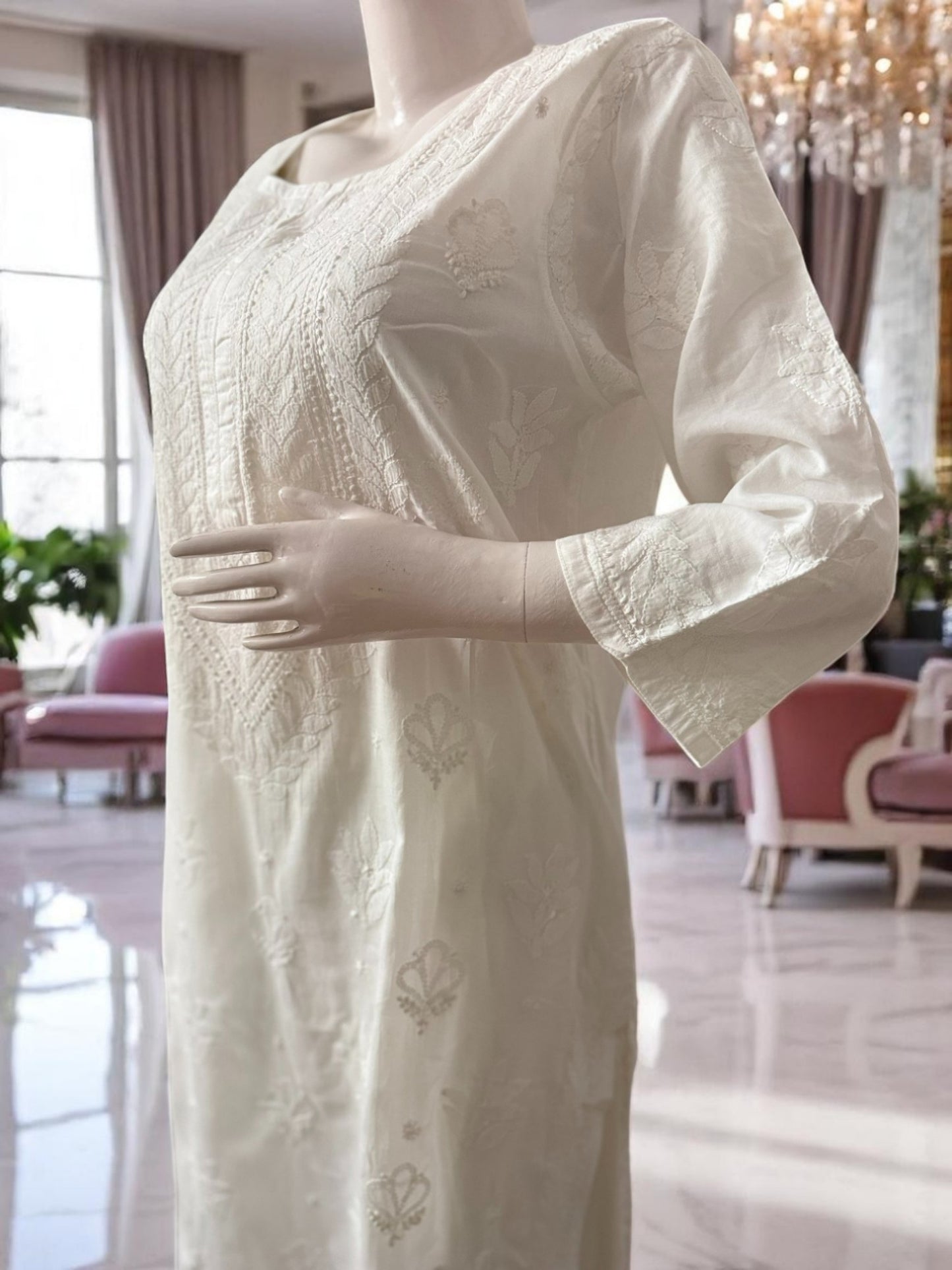 WHITE MUL COTTON CHIKANKARI KURTI