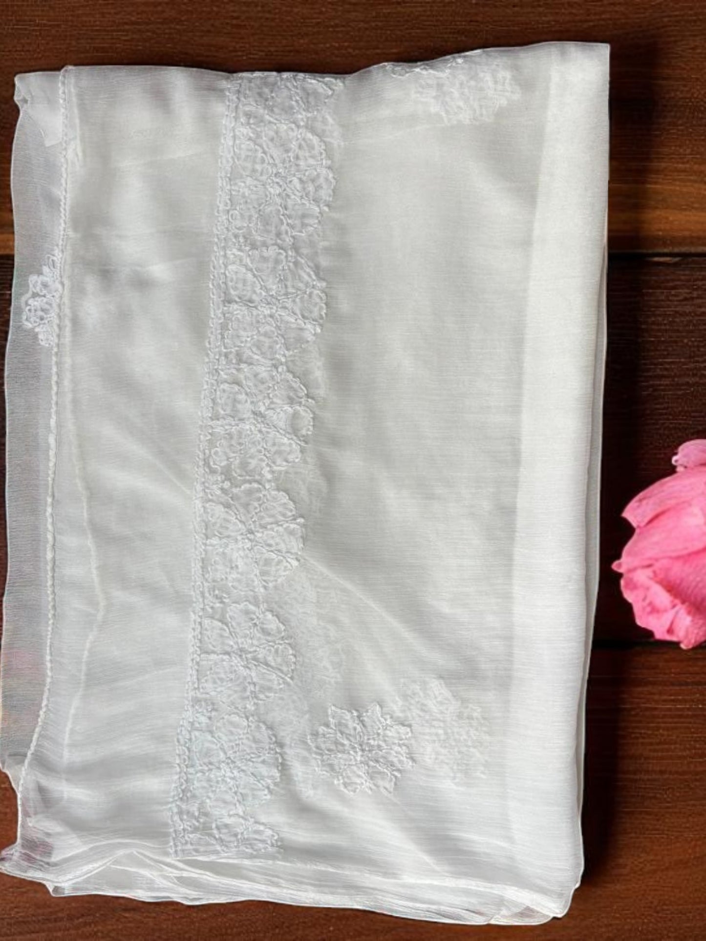 LUCKNOWI WHITE CHIKANKARI SHADOW WORK DUPATTA