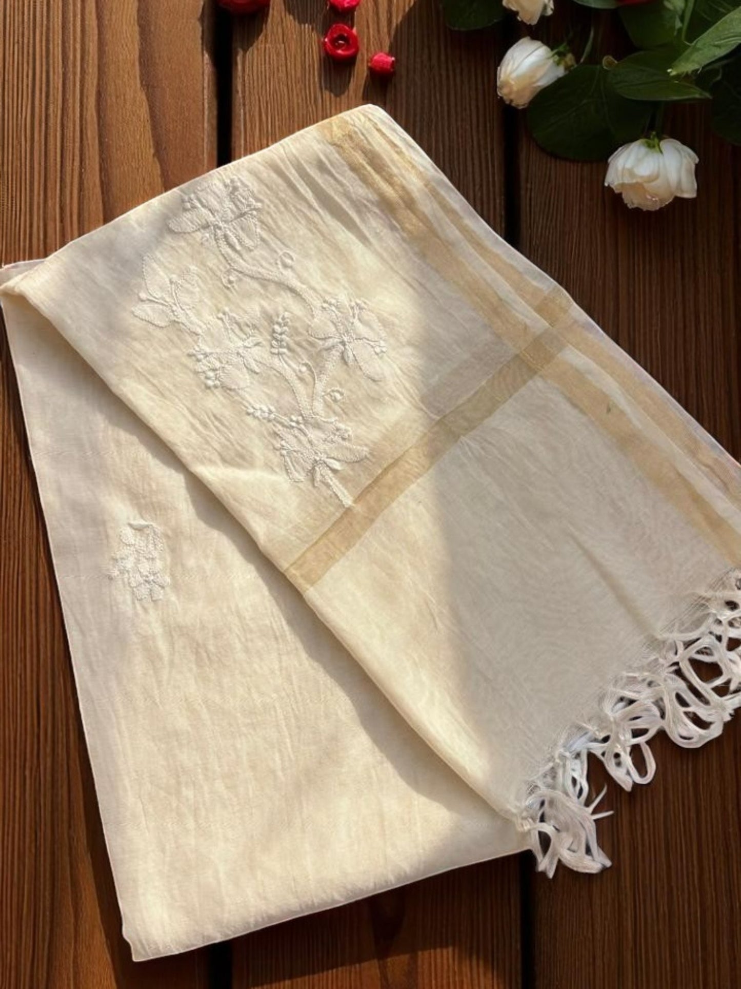 PREMIUM CHNADERI COTTON CHIKANKARI DUPATTAS