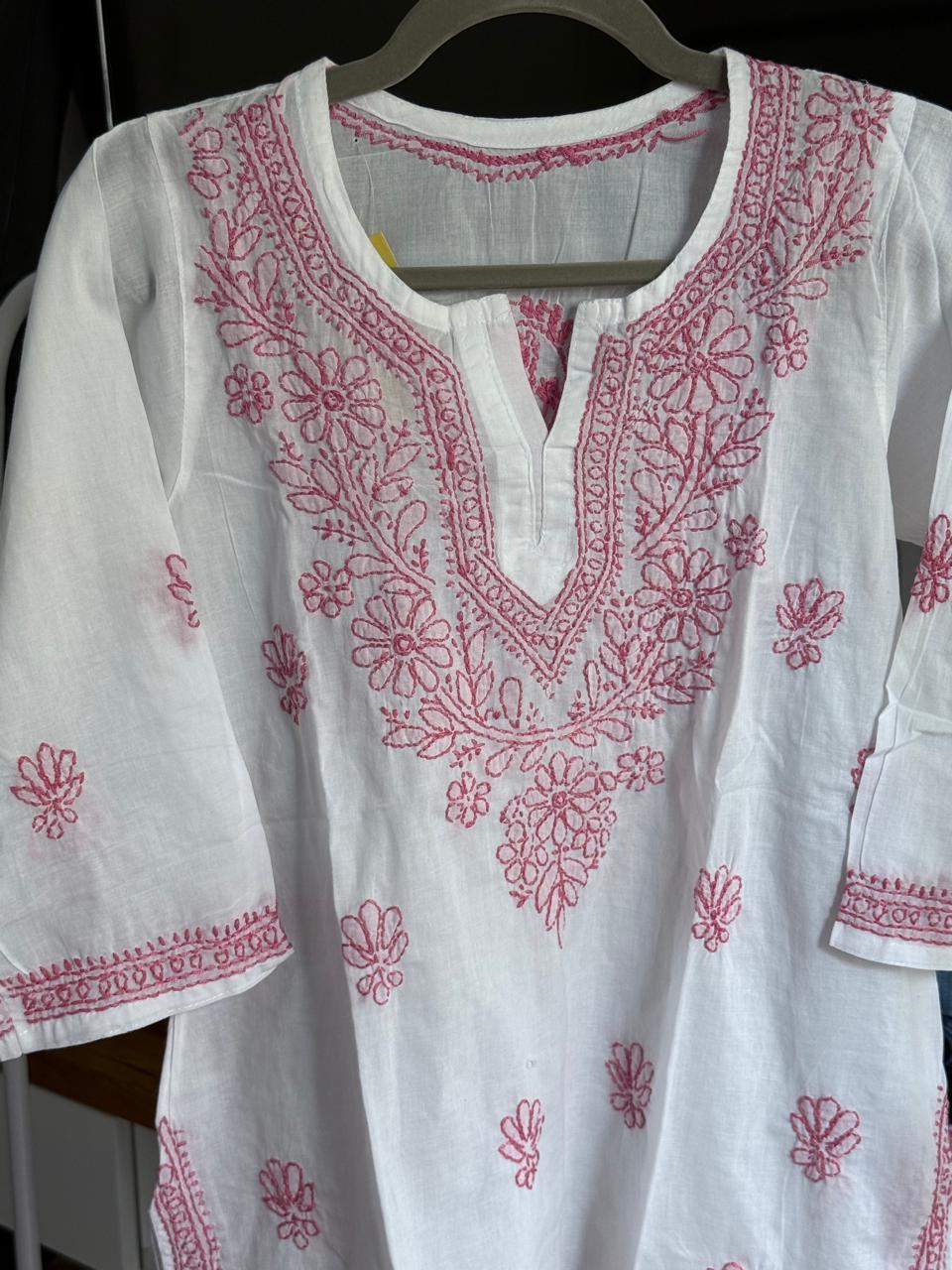 SHORT CHIKANKARI KURTI - BLUE ON WHITE S-38