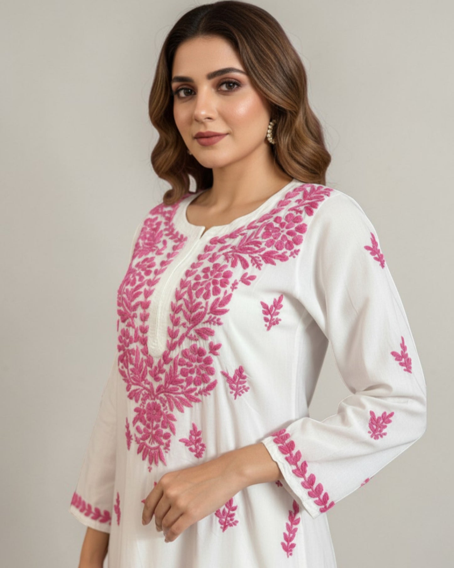RAYON HAND-EMBROIDERED LUCKNOWI GHASPATTI CHIKANKARI KURTA