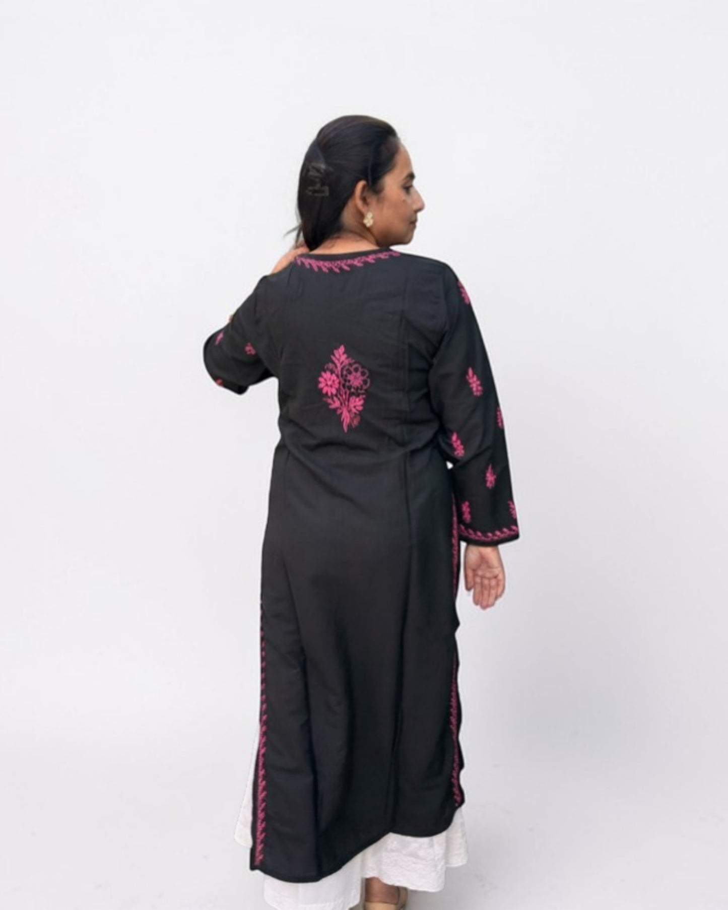 BLACK NOORI STYLE HANDCRAFTED CHIKANKARI STRAIGHT KURTI