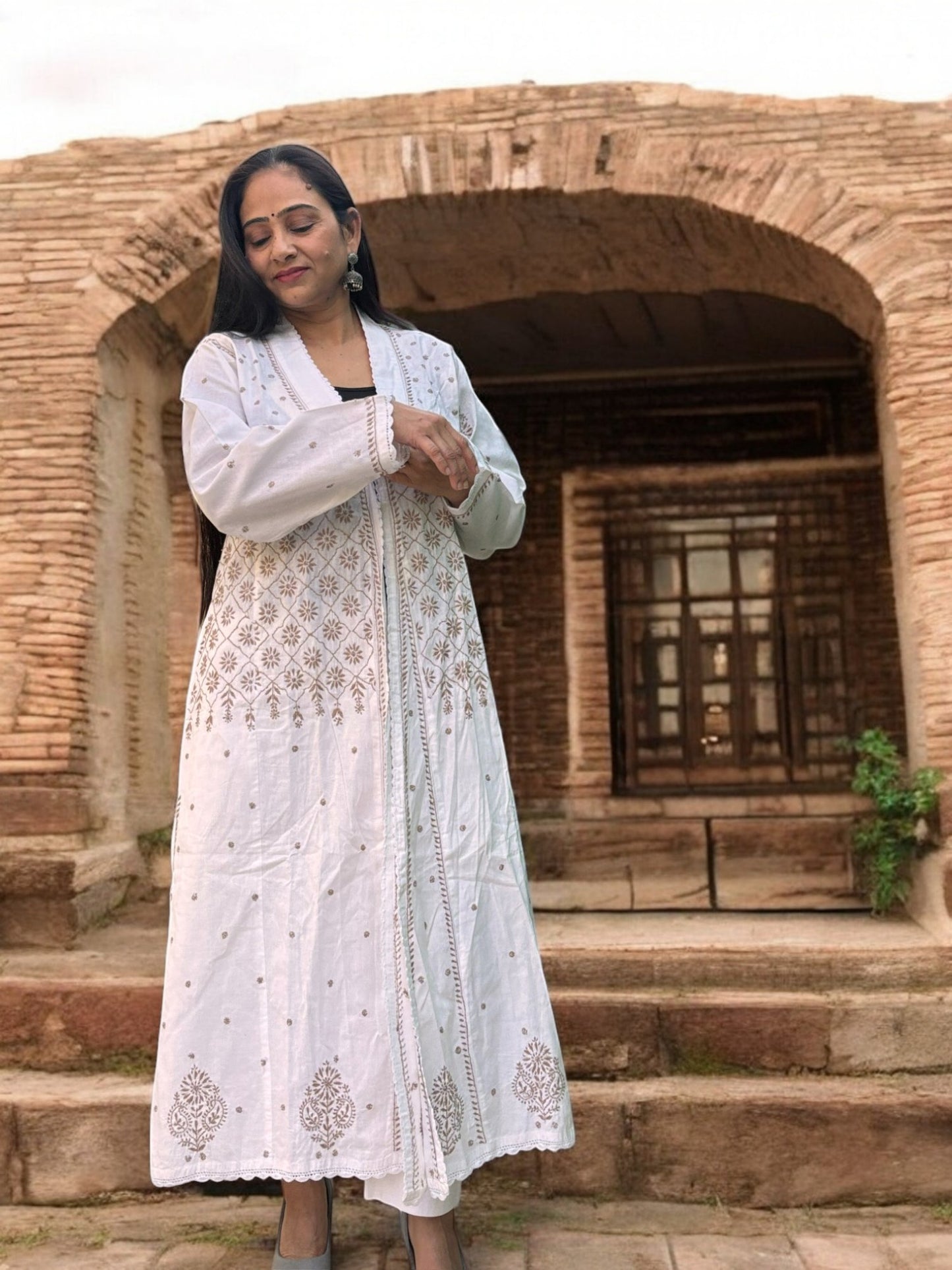 EXCLUSIVE WHITE COLOR LONG NOORI JACKET WITH HANDCRAFTED CHIKANKARI