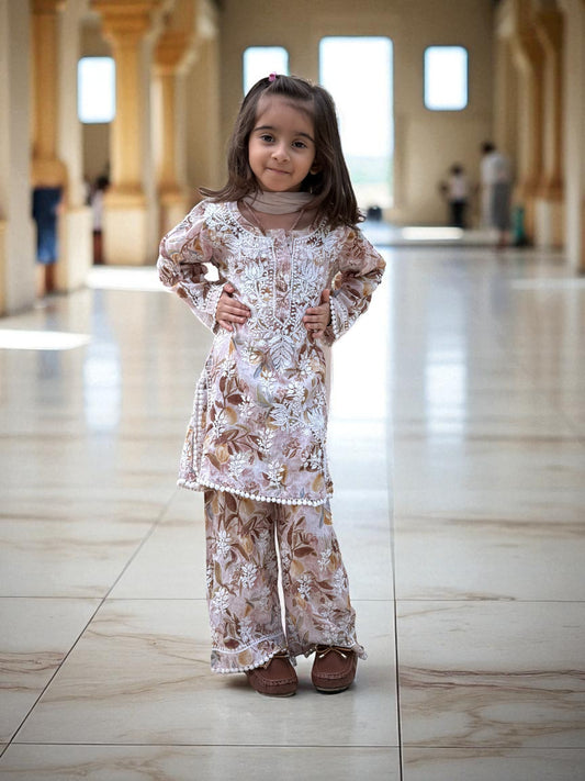 GIRLS PRINTED MUL COTTON  CHIKANKARI KURTA SET