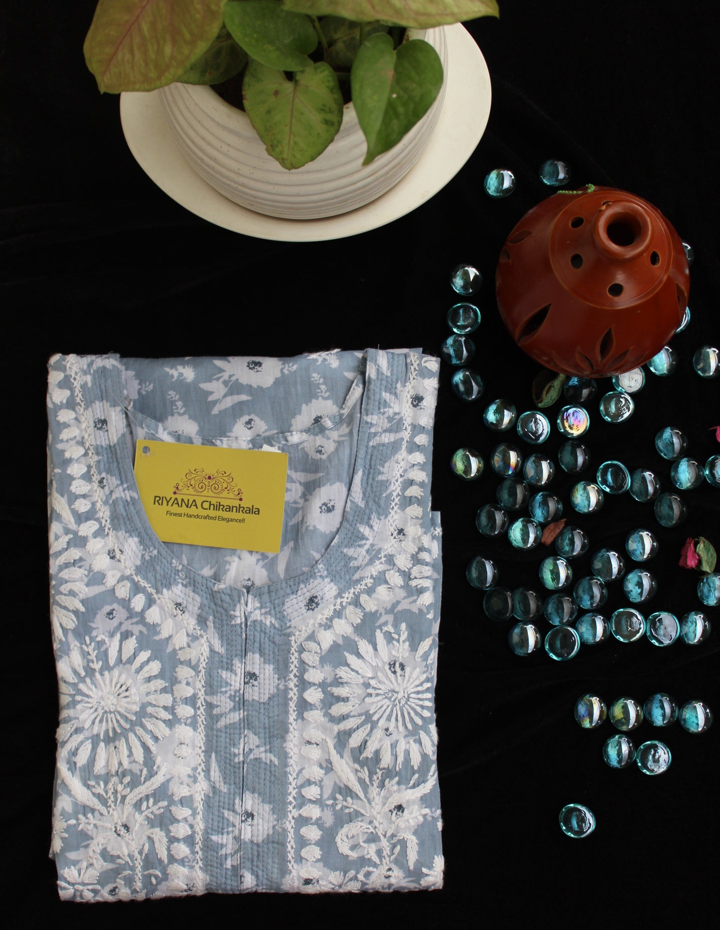FLORAL PRINT ZIANA GREY CHIKANKARI STRAIGHT KURTI