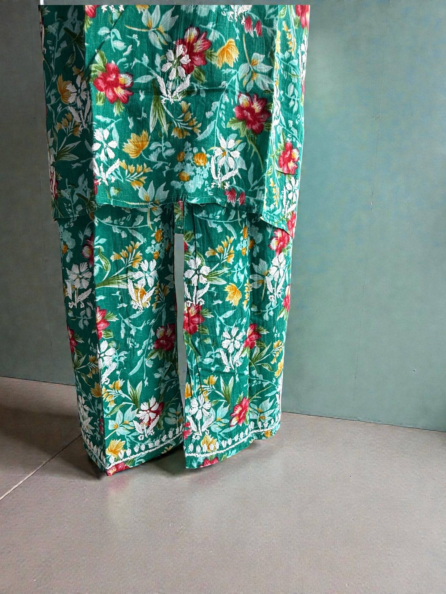 PRINTED MUL COTTON MUSTARD CHIKANKARI KURTA SET