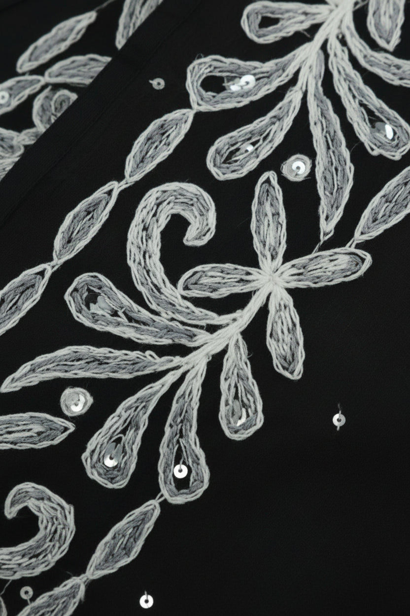 CHIKANKARI GEORGETTE HANDCRAFTED LUCKNOWI  SAREE