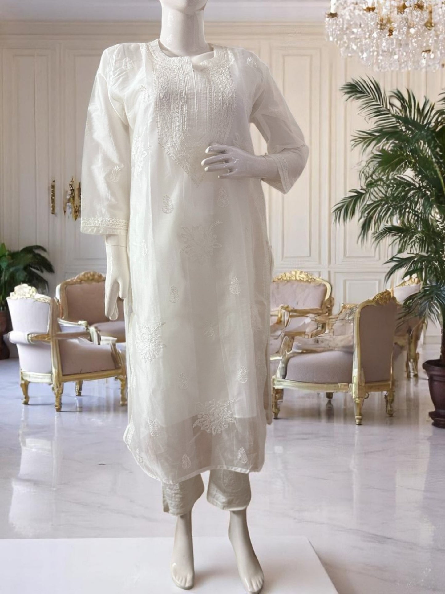 WHITE SEMI-ORGANZA CHIKANKARI KURTI