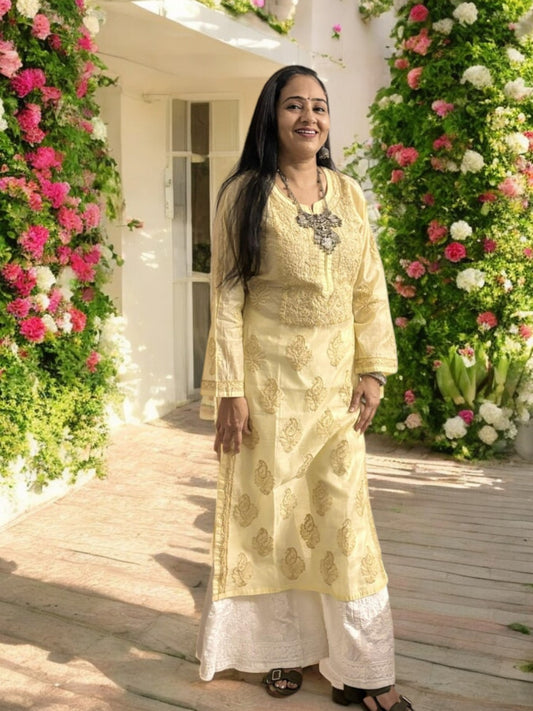 PASTEL BEIGE ORGANZA CHIKANKARI KURTI