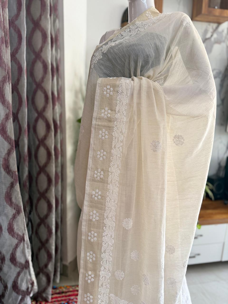 HANDCRAFTED CHANDERI COTTON CHIKANKARI SAREE-GOLDEN