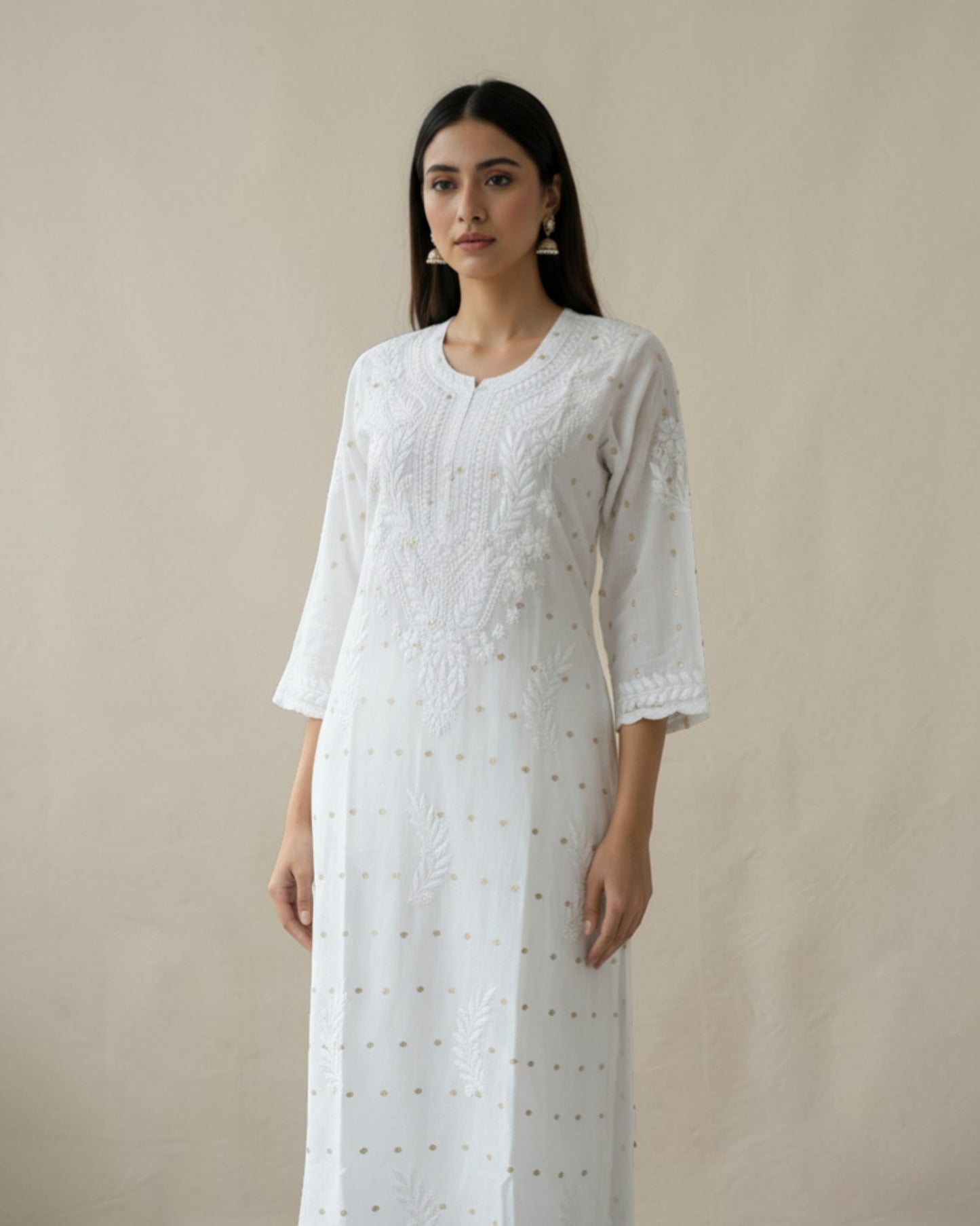 WHITE COLOR  MUSLIN CHIKANKARI KURTI