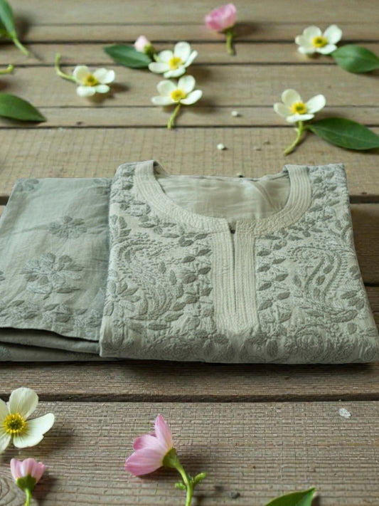 GREEN CHANDERI COTTON SUIT WITH CHIKANKARI 011