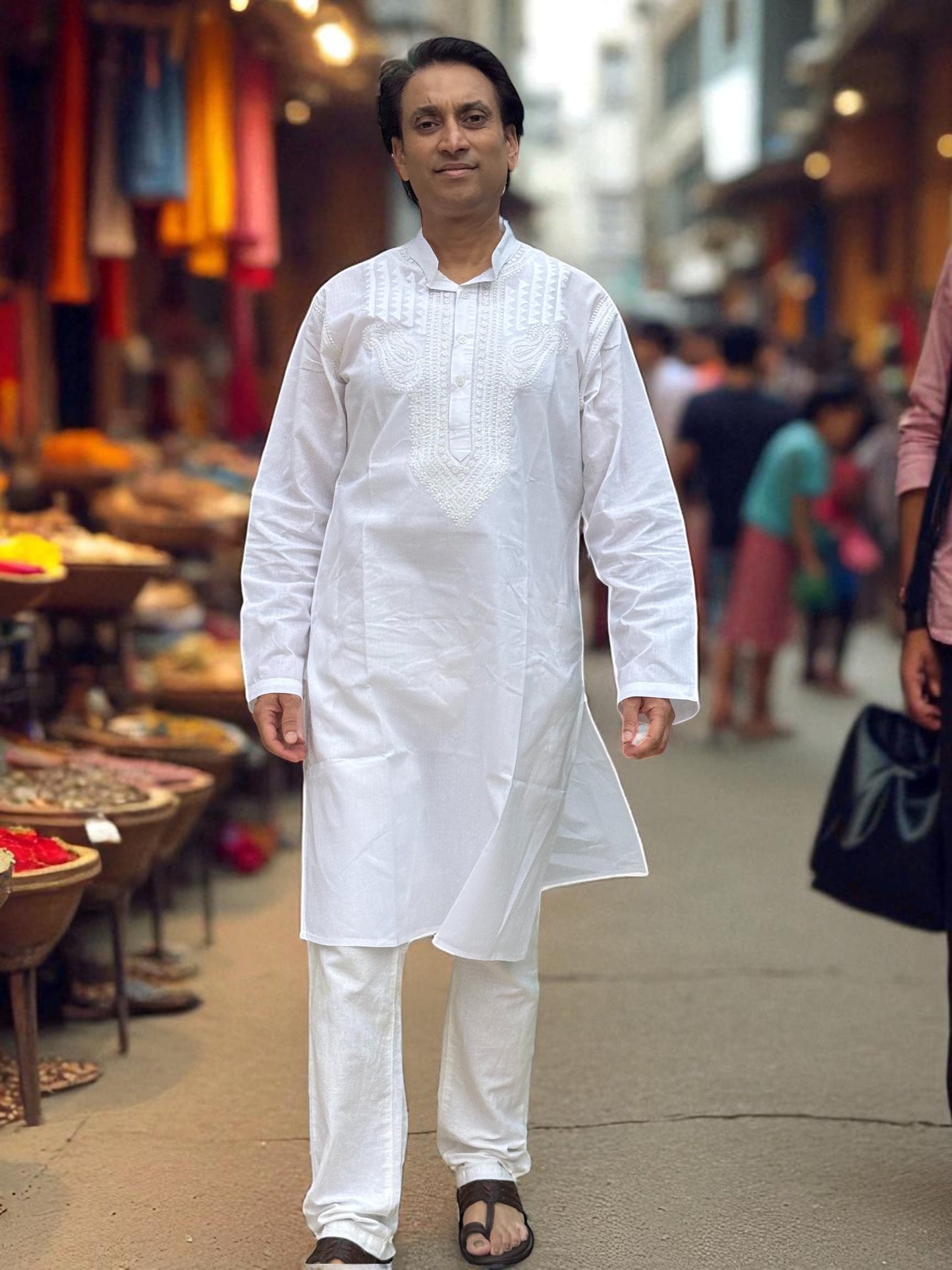 AUTHENTIC LUCKNOWI CHIKANKARI MEN’S KURTA IN PURE WHITE COTTON