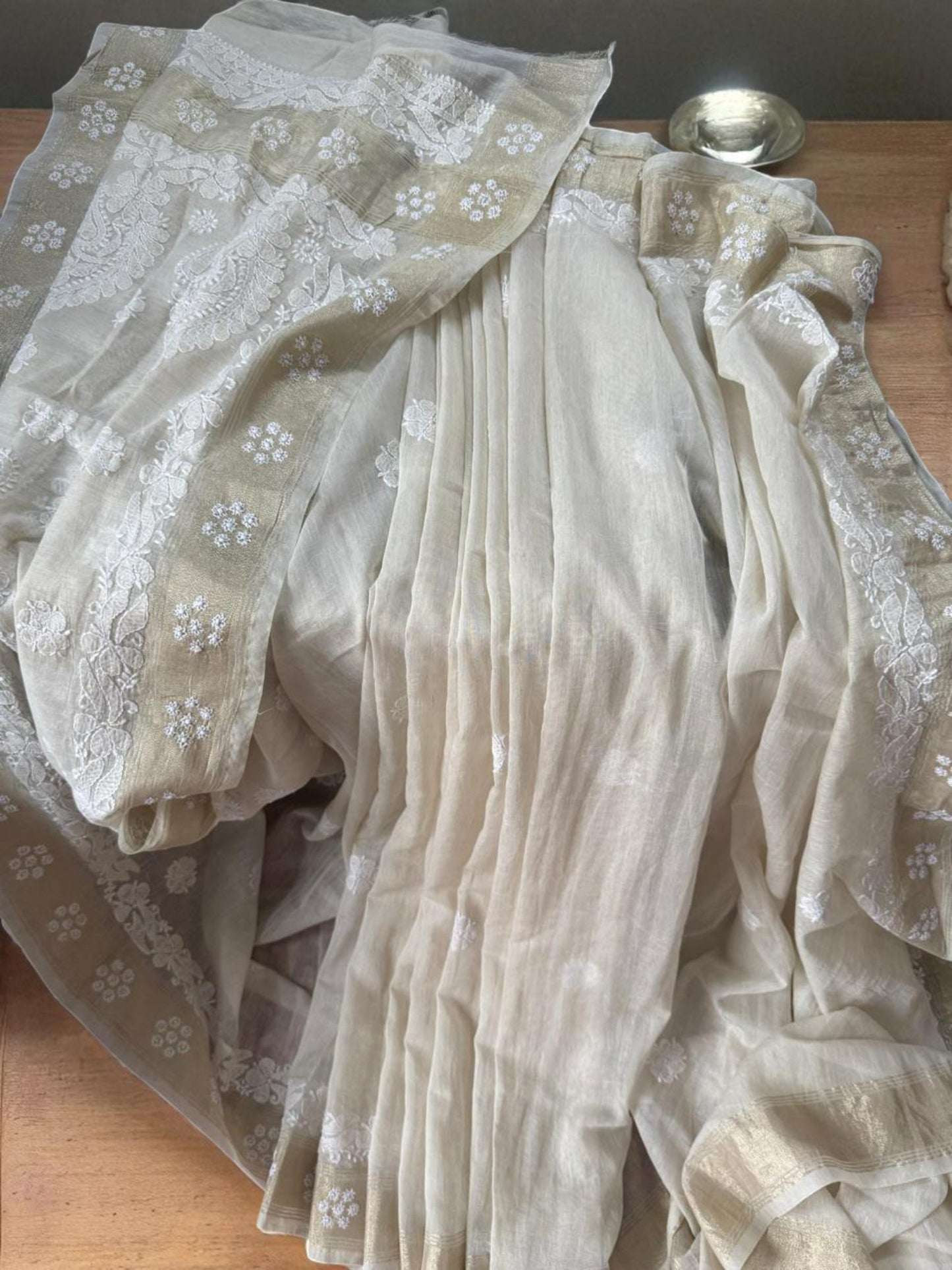 HANDCRAFTED CHANDERI COTTON CHIKANKARI SAREE-GOLDEN